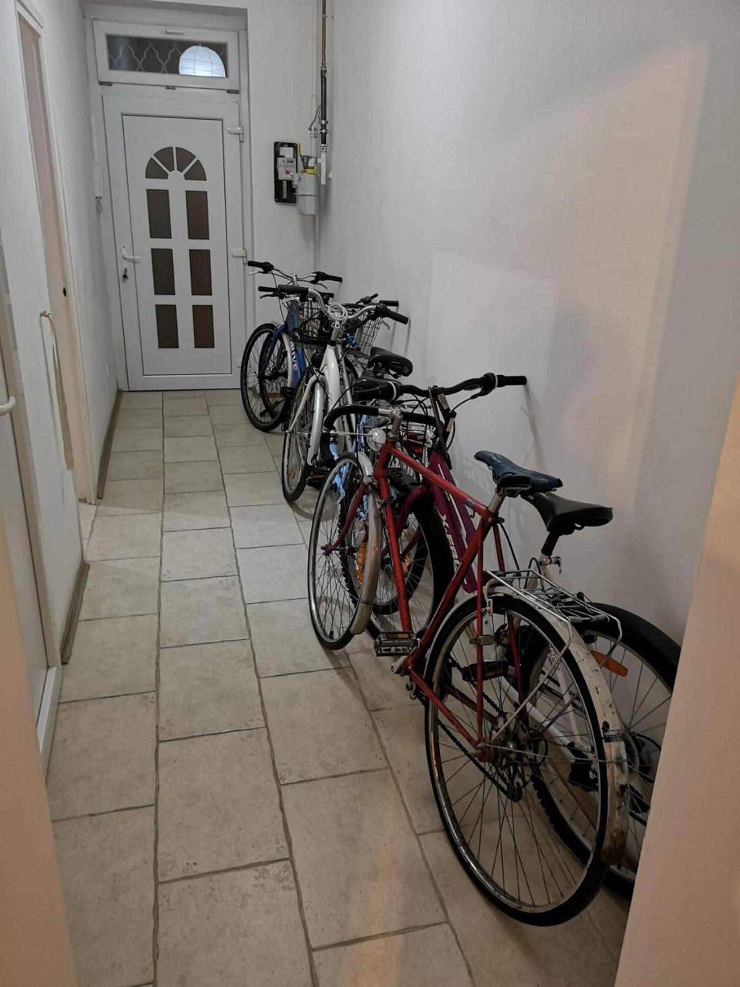Anna 2 Bedrooms 2 Bathrooms 6 Bikes Budapest Extérieur photo